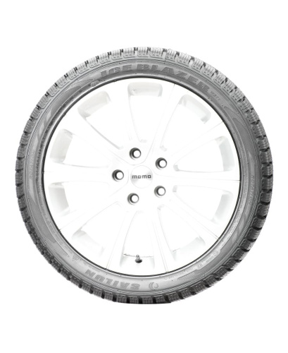 фото протектора и шины Ice Blazer WST1 Шина Sailun Ice Blazer WST1 215/60 R16 95T