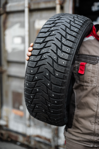 фото протектора и шины Ice Blazer WST3 Шина Sailun Ice Blazer WST3 255/45 R19 104T